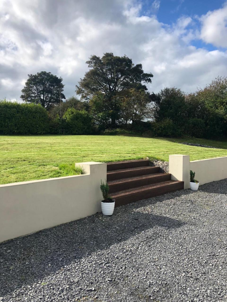 Rockfield Manor B&B, Knock Knock  Exterior photo